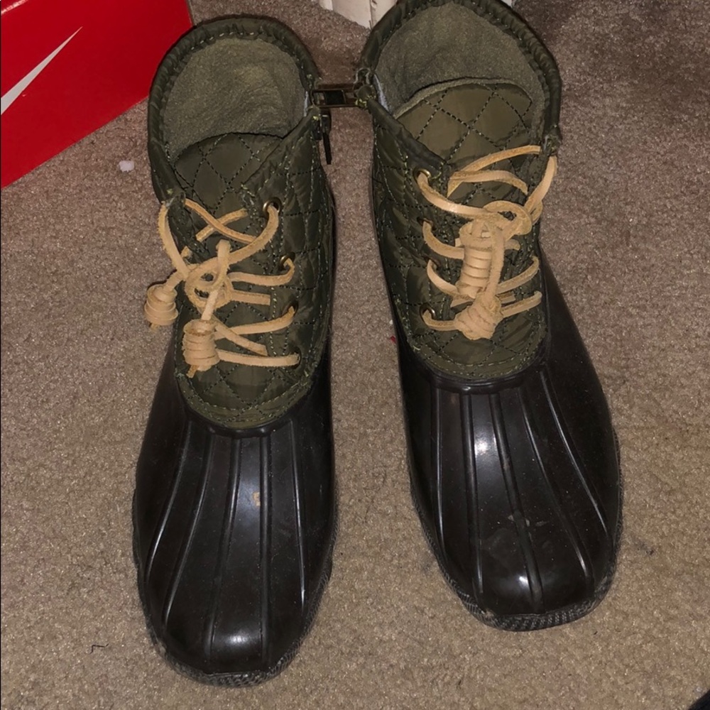 Winter boots